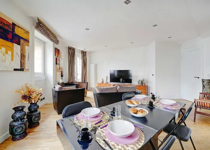 Bright Spacious 2p - Eiffel Tower Auteuil 公寓